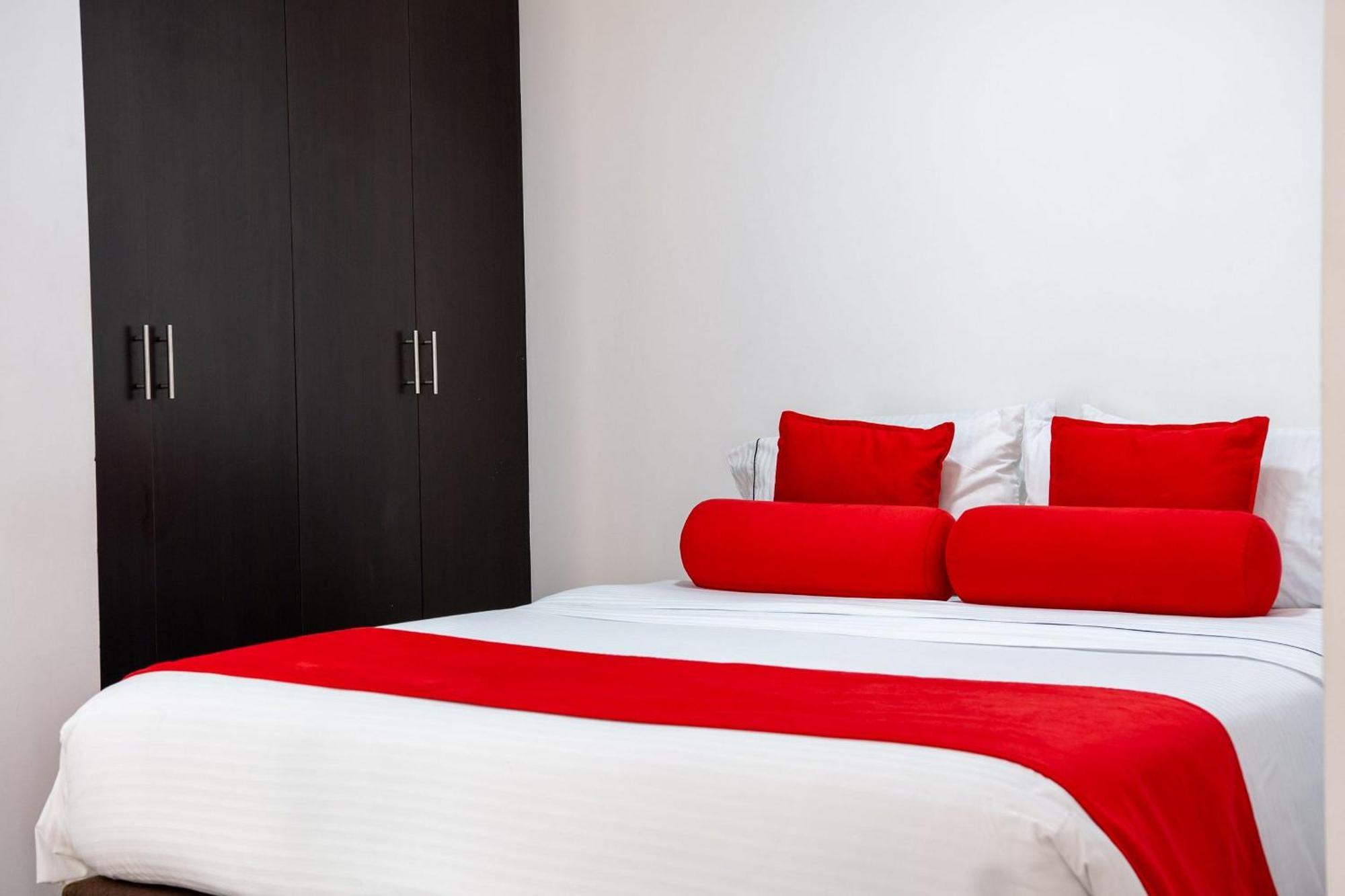 Hotel Piaro In Suites 卡利 外观 照片